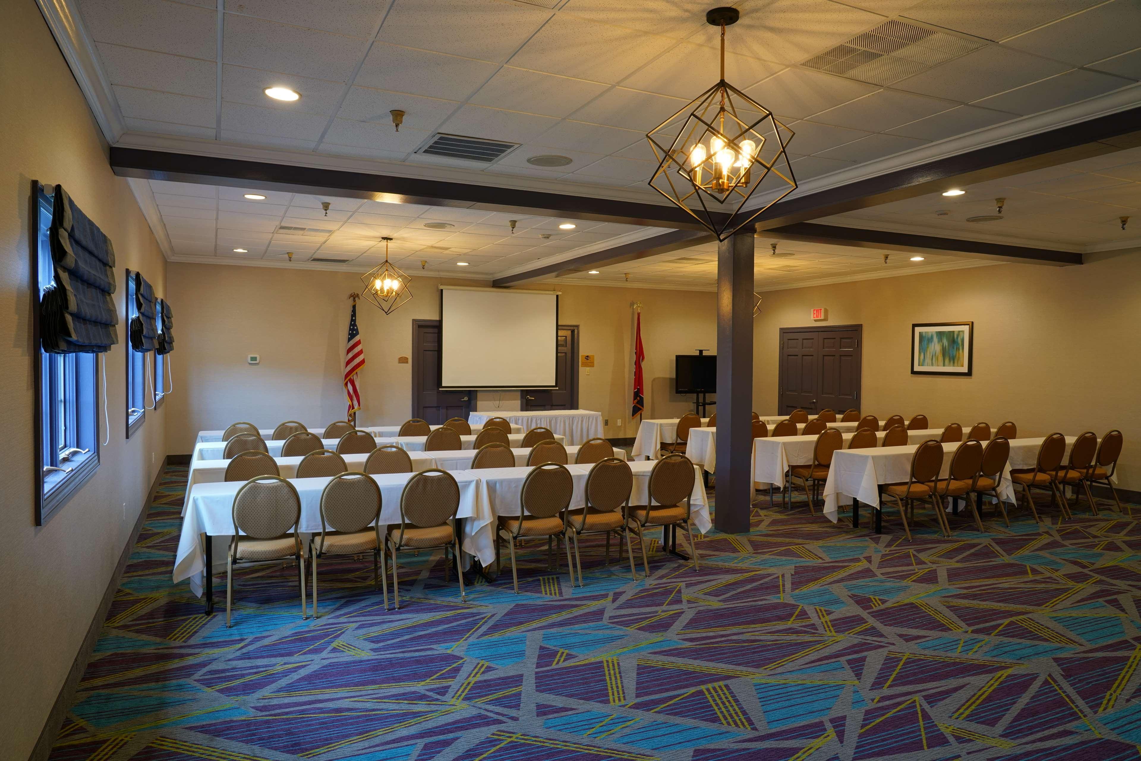Best Western Plus Morristown Conference Center Exterior foto