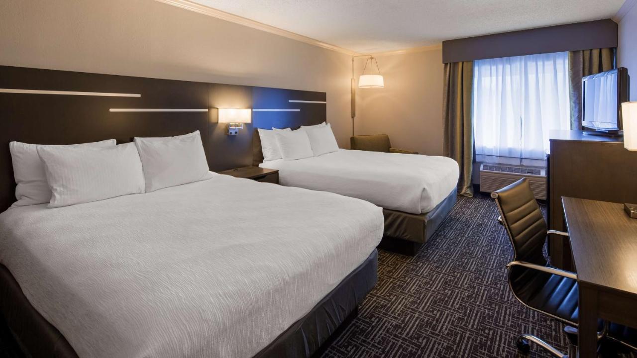 Best Western Plus Morristown Conference Center Exterior foto